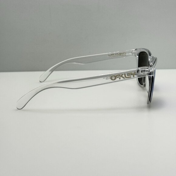 Oakley Sunglasses 03-115 Frogskins 53-19 - Picture 2 of 8
